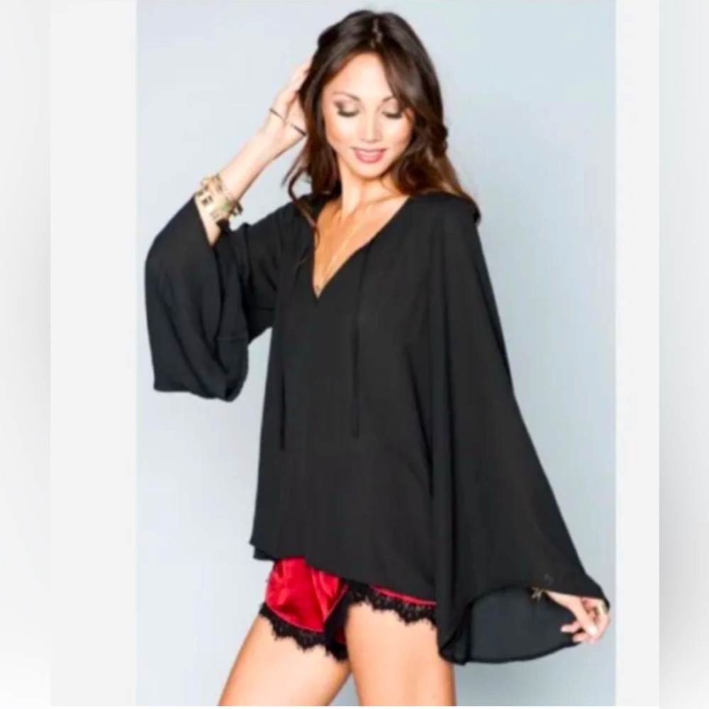Show Me Your Mumu Black Bardot Tassel Top Bell Sleeve Keyhole Festival S…